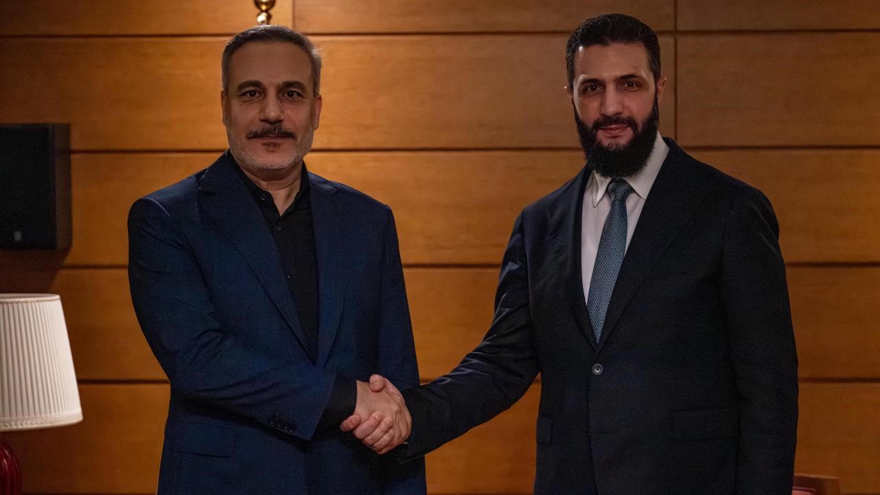 Bakan Fidan, Suriye Cumhurbaşkanı Şara ile bir araya geldi