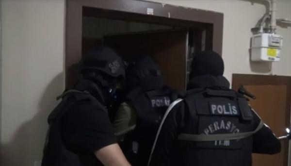İstanbul ve Kırklareli'de terör operasyonları: 20 gözaltı